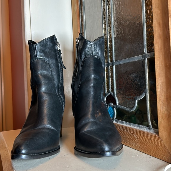 Zara black heeled cowboy ankle boots  Size 7 black - Picture 2 of 6